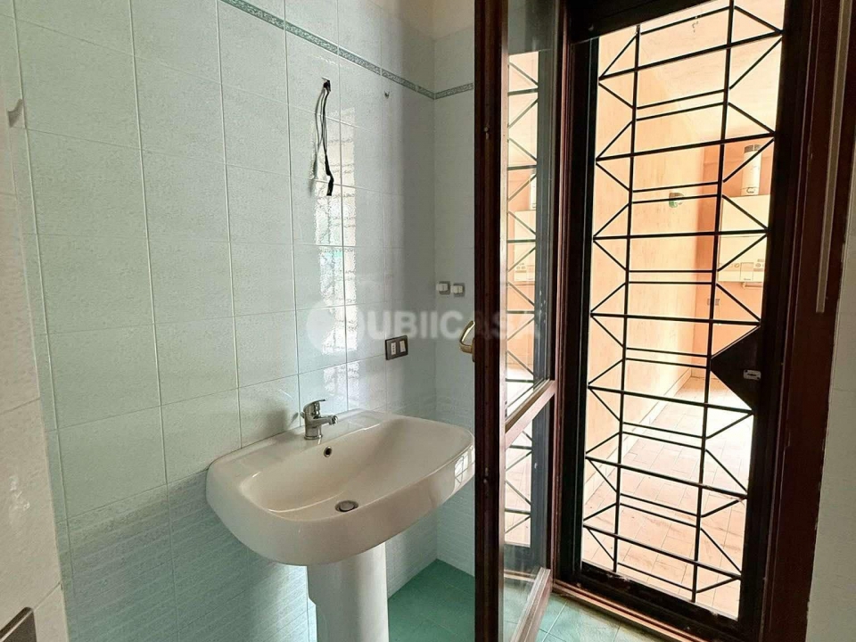 f179bffd a0e0 446c ae5b 01a3866a3e1a