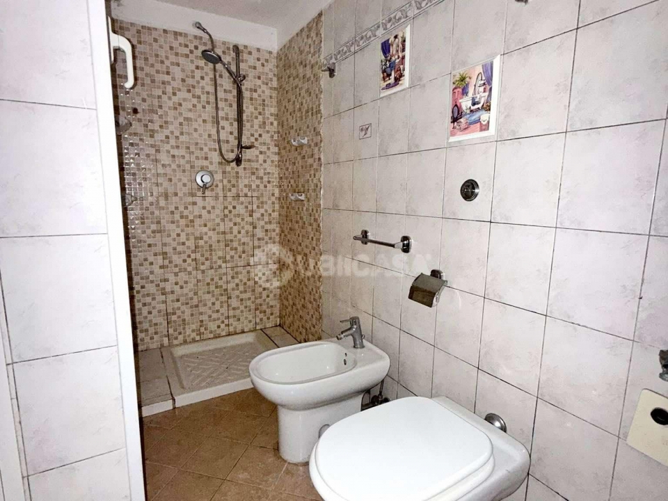 cfe79f25 deb2 44f9 8135 7c55ba50358e