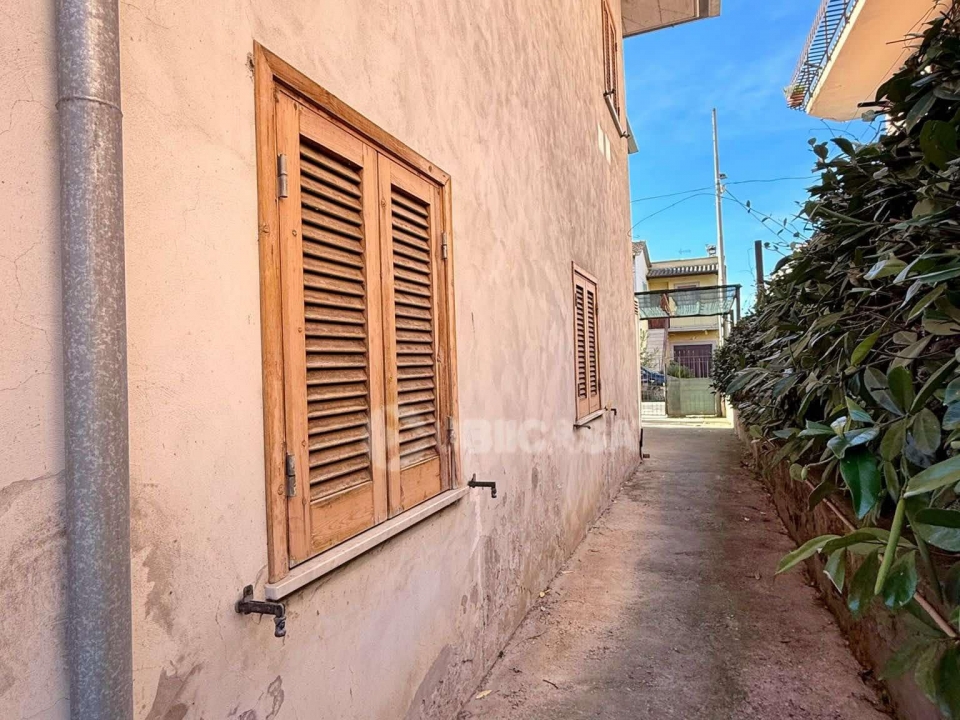 a0d1ea1d 101a 413d 962d 18dfeed16749