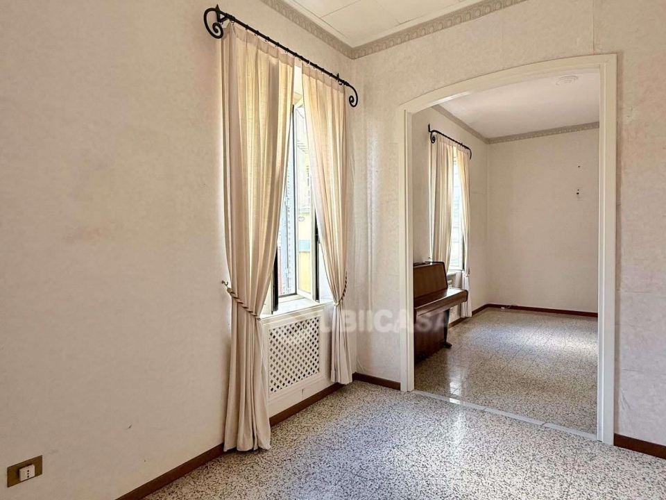 c1060bb7 1dd4 4c9b 9694 c60ad2384055