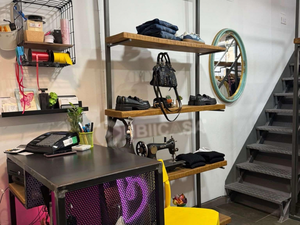 5546c627 63ca 4c58 95b3 dfad514057ee