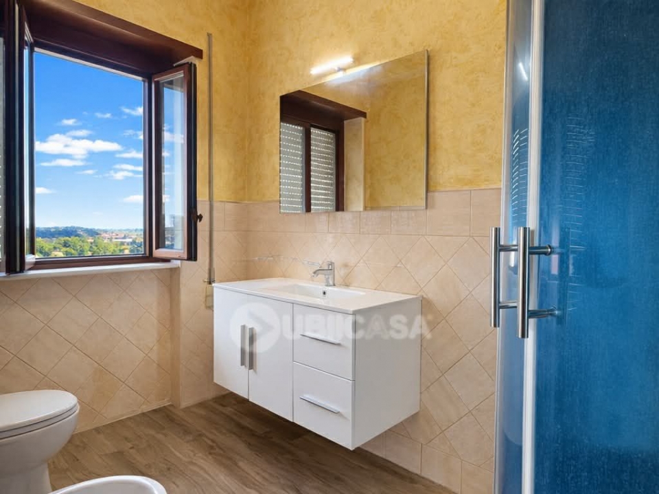 1a0e84be d1a0 425d b5b5 c4da8fd952ed.jpg nuova 7