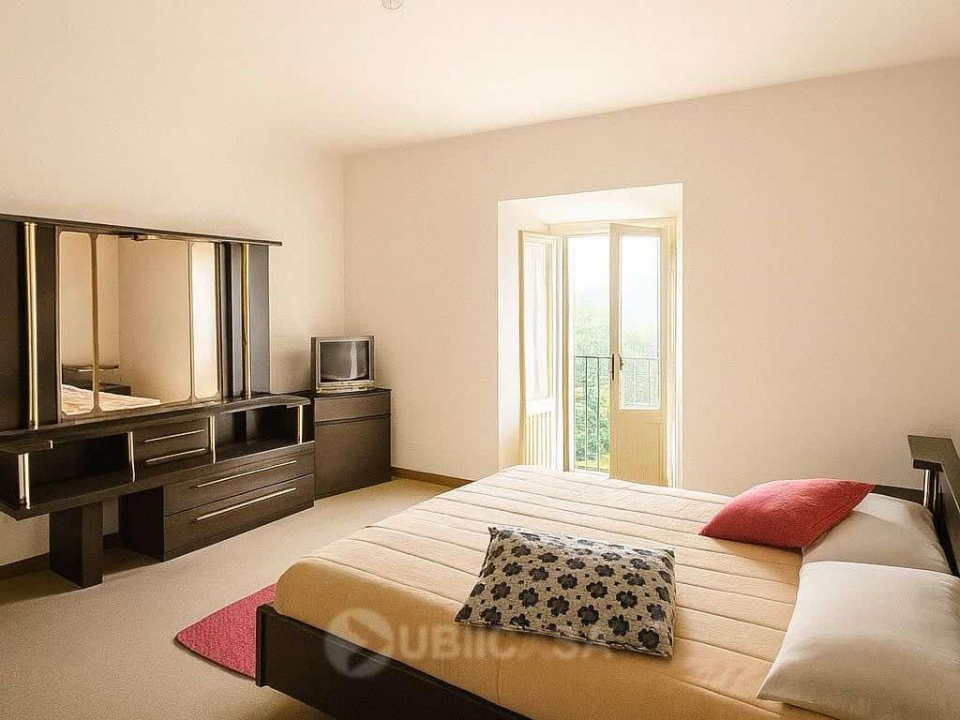 12c34e38 4b2b 4b70 97c4 4cb78f198c6c