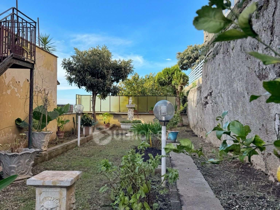 0933de7a 8430 4a48 80c2 ce81a176a480