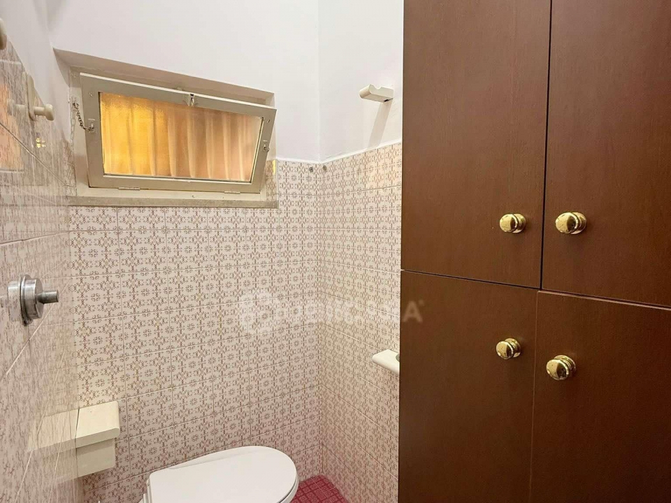 b9de2ff2 8034 4df5 95ea a0801d2a9df4