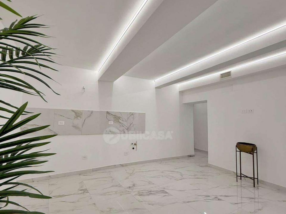 f2f8f050 aa2c 4d13 b14d 2354a70a9361