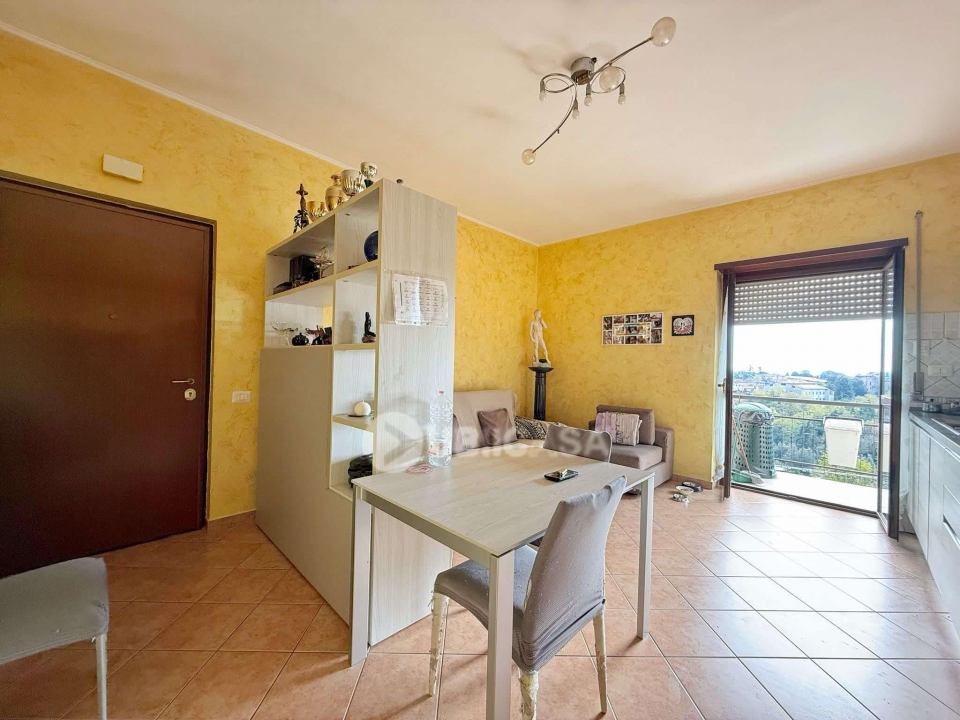 56575c96 f1ee 49dc b6f4 f3c55473dfe2