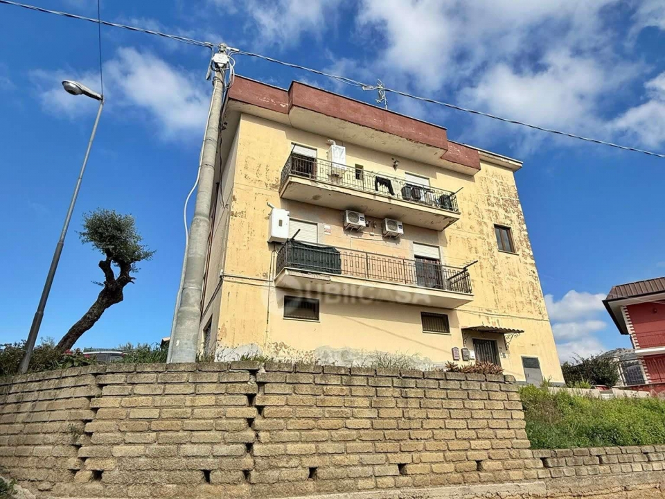 765797c0 235c 4bc3 baf9 4b267b15afeb