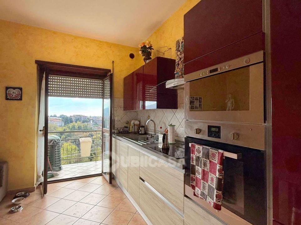 9320e475 7210 46fb a450 a83d64174921